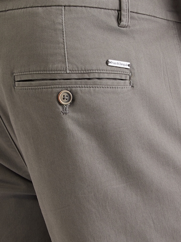 Bruun & Stengade Обычный Брюки-чинос 'Rino' в Зеленый