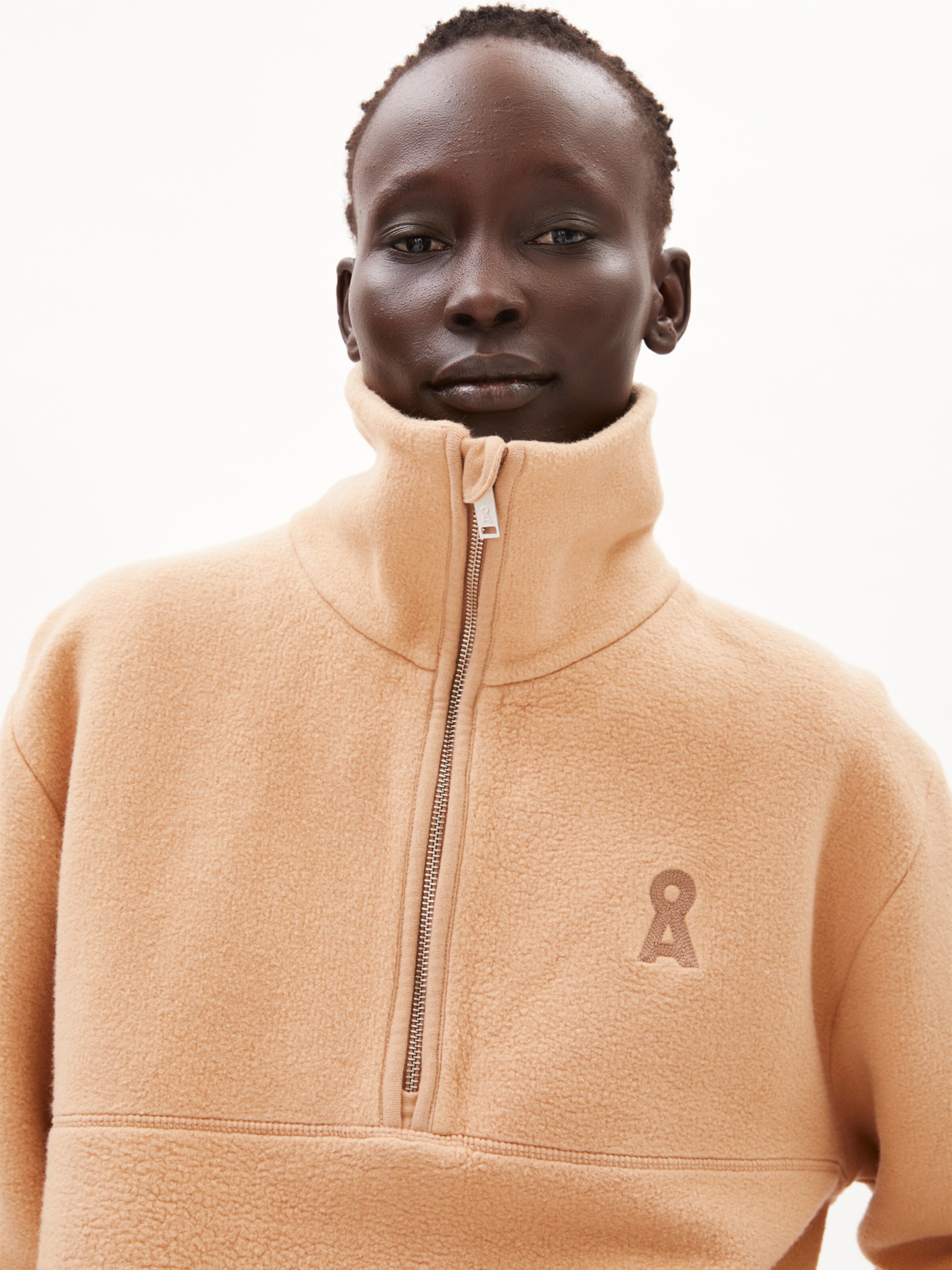 ARMEDANGELS Pullover HAARLEENAA FLEECE in Beige