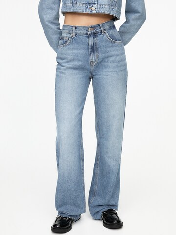 Loosefit Jeans di Pull&Bear in blu: frontale