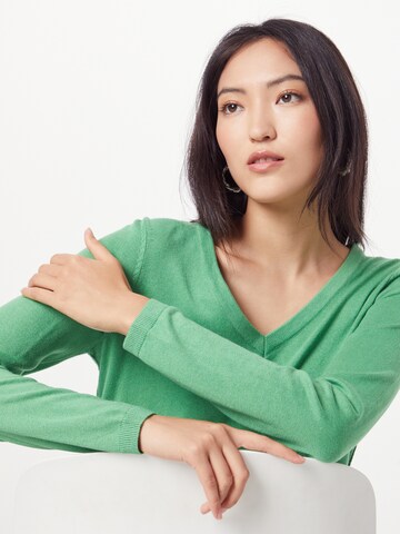 ESPRIT Sweater in Green