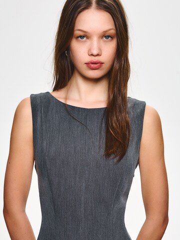 Bershka Ruha - szürke