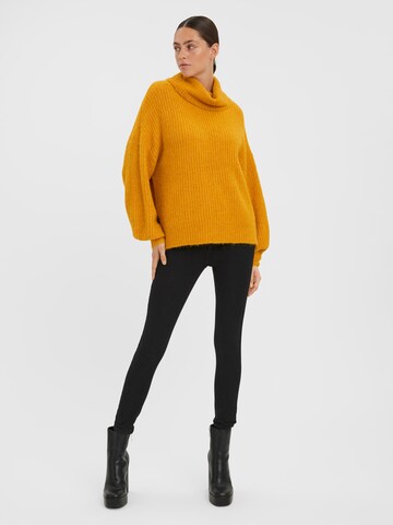 Pullover 'JULIE' di VERO MODA in giallo