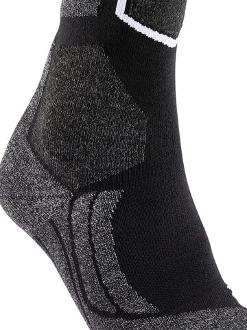 FALKE Athletic Socks 'SK2 Intermediate' in Black