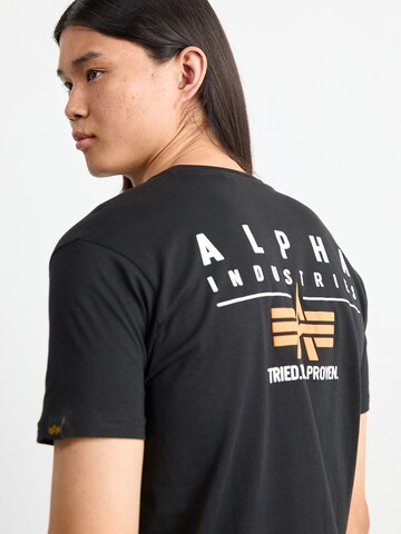 ALPHA INDUSTRIES T-Shirt in Schwarz