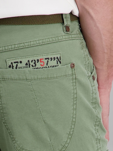 TIMEZONE Regular Stretchjeans 'Ryker TZ' in Grün