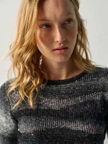 Pull-over KOROSHI en noir