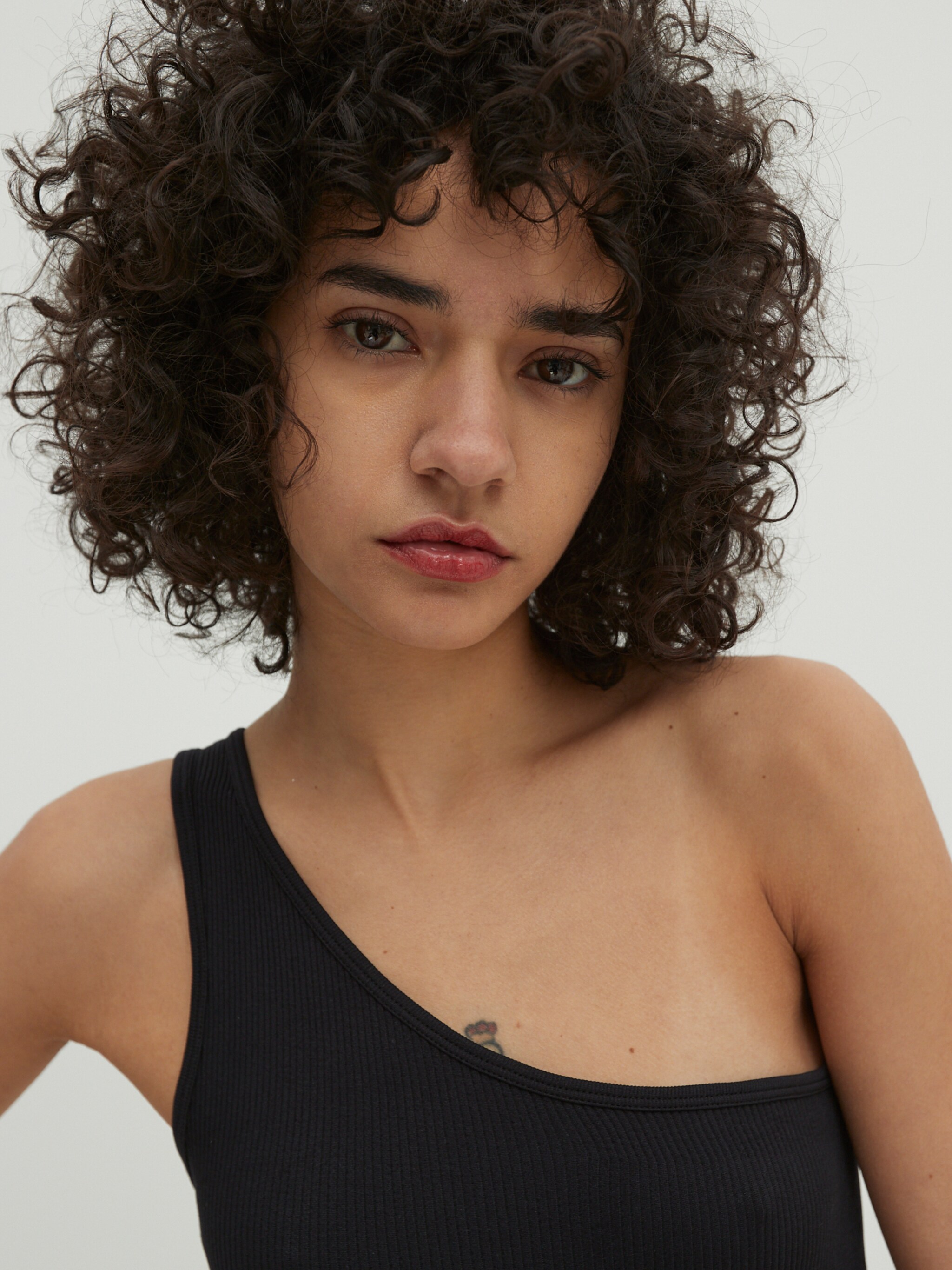 EDITED Produits Haut 'Elliot' noir