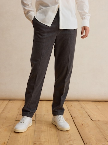 regular Pantaloni 'Charlie' di DAN FOX APPAREL in grigio: frontale