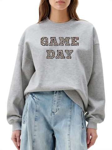 GORHEY - Sudadera en gris: frente