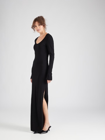 ABOUT YOU x Millane Společenské šaty 'Annelie' – černá: přední strana