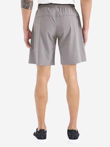 Pantalon de sport 'Aktive Unterteile' Tommy Life en gris