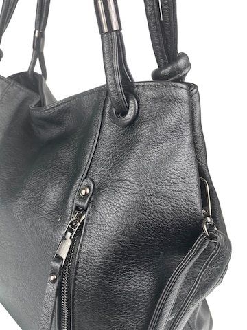 Kumixi Handtasche in Schwarz