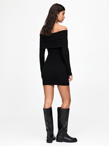 Pull&Bear Kleid in Schwarz