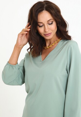 Awesome Apparel Blouse in Groen