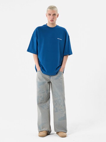 T-Shirt 'Lunaria' VAMOS CLO en bleu