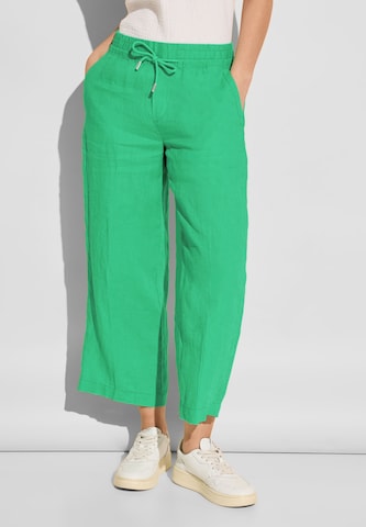 STREET ONE Wide leg Pleated Pants in Green: front