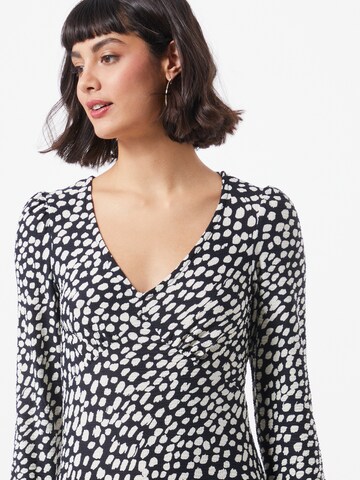 Dorothy Perkins Mekko värissä musta