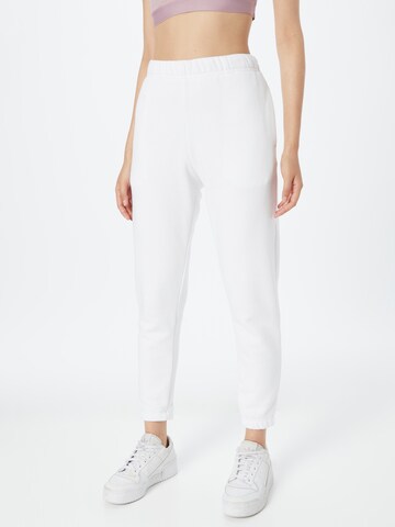 ADIDAS SPORTSWEAR - Tapered Calças de desporto 'Studio Lounge  Fit' em branco: frente