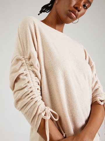 Hailys Sweater 'Am44elia' in Beige