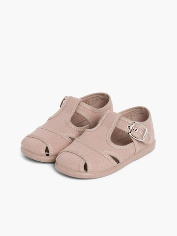 Pisamonas First-Step Shoes in Brown