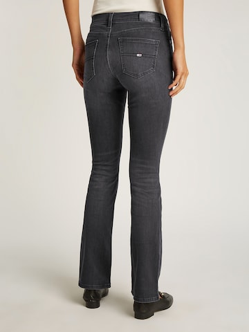 Tommy Jeans Regular Jeans 'MADDIE' in Blue