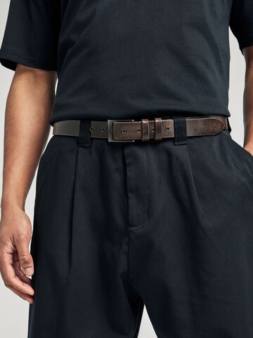 Next Belt in Brown