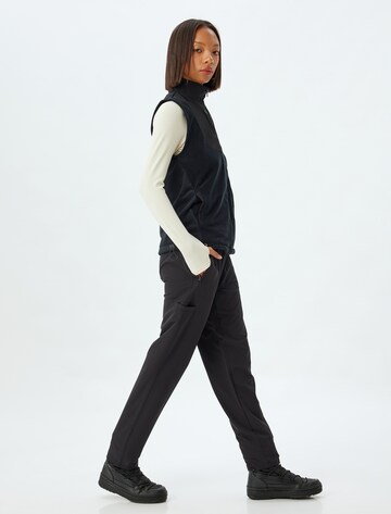 Koton Regular Hose in Schwarz