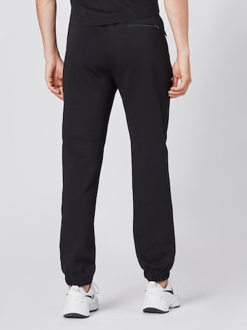 Regular Pantalon Urban Classics en noir