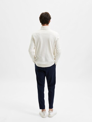 Coupe regular Pull-over 'Berg' SELECTED HOMME en blanc