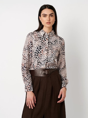 DESOTO Blouse in Brown: front