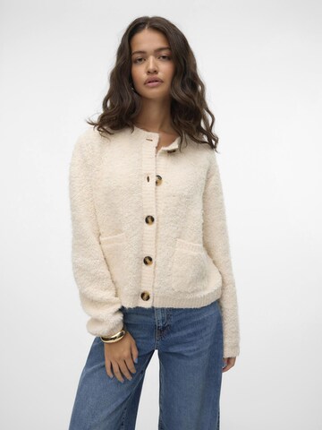 Cardigan 'NALANI' VERO MODA en beige : devant