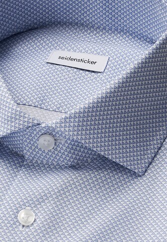 Fit confort Chemise business 'SMART PERFORMANCE' SEIDENSTICKER en bleu