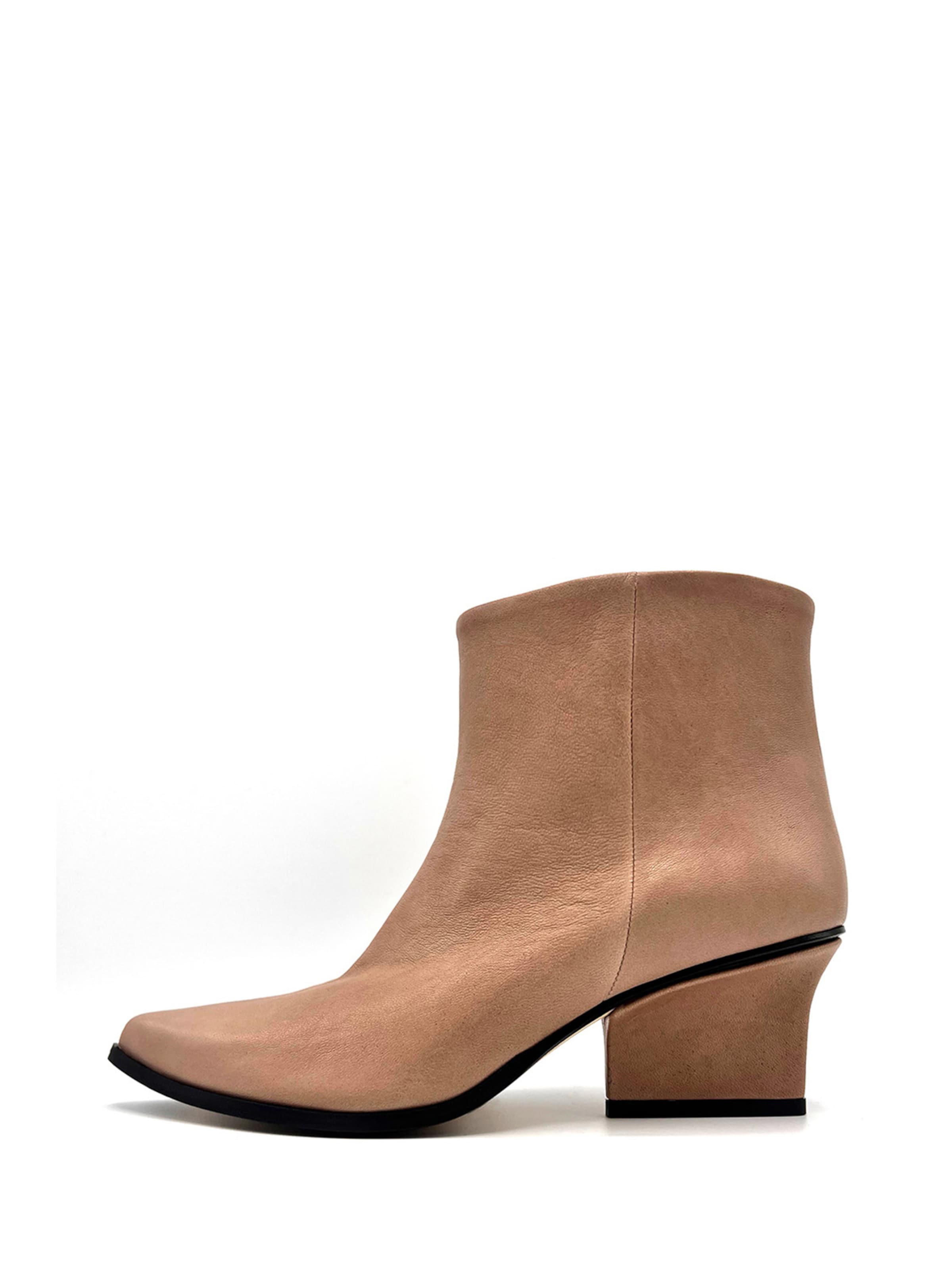 EIJK Ankle boots in Beige: front
