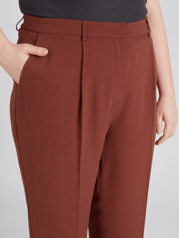 CITA MAASS co-created by ABOUT YOU Wide leg Trousers with creases 'Francesca' in Red