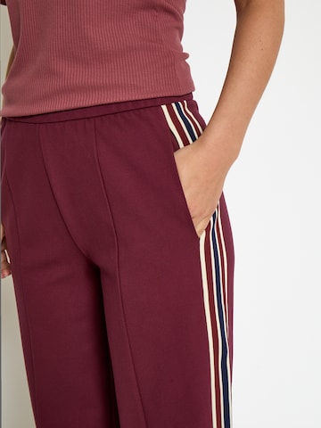 minus Loosefit Broek 'Marabella' in Rood