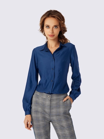 Anushka Shirt in Blauw: voorkant