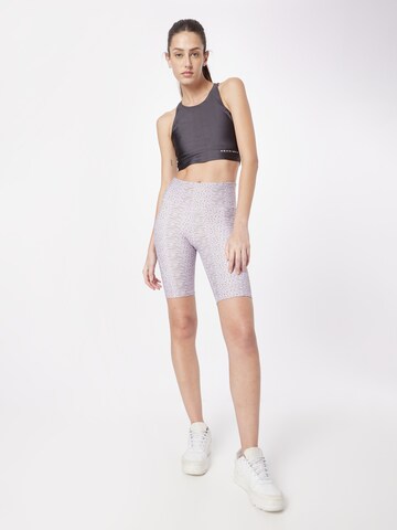 Skinny Pantaloni sportivi di Reebok in lilla