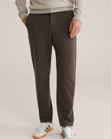 WE Fashion Tapered Broek in Groen: voorkant