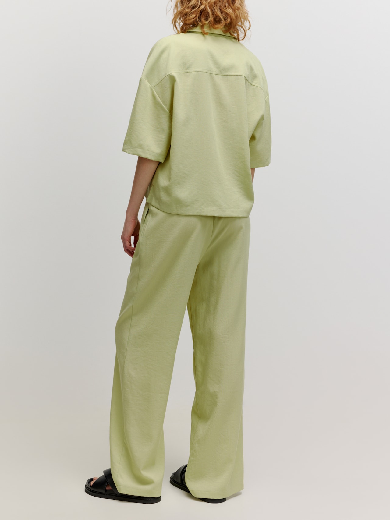 EDITED Produkte Shirt 'Elizabeth' grün