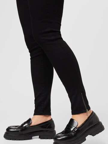 ONLY Curve Skinny Jeans 'CORAL' in Black