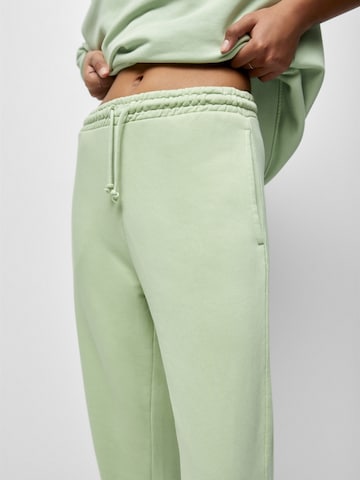 Pull&Bear Zwężany krój Spodnie w kolorze zielony