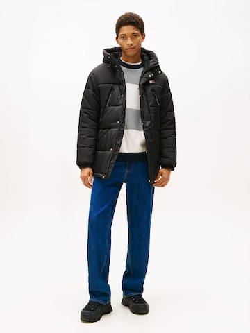Giacca invernale di Tommy Jeans in nero: frontale
