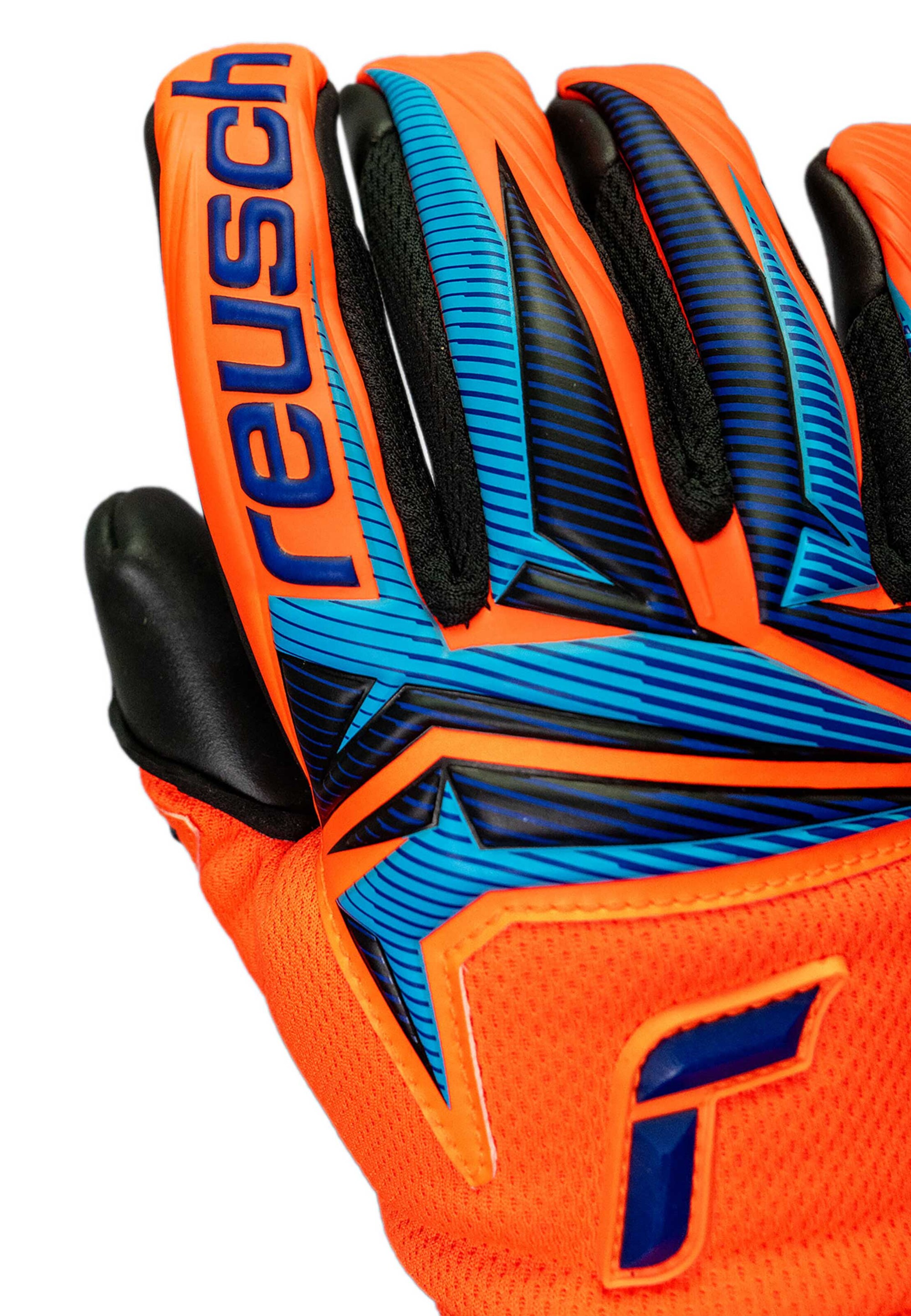 REUSCH Sporthandschoenen 'Attrakt Infinity Evolution NC' in Blauw