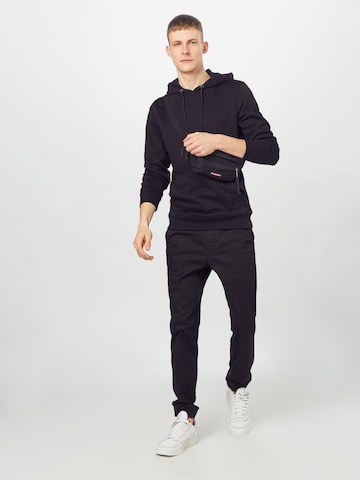 Only & Sons - Tapered Pantalón chino 'Cam' en negro