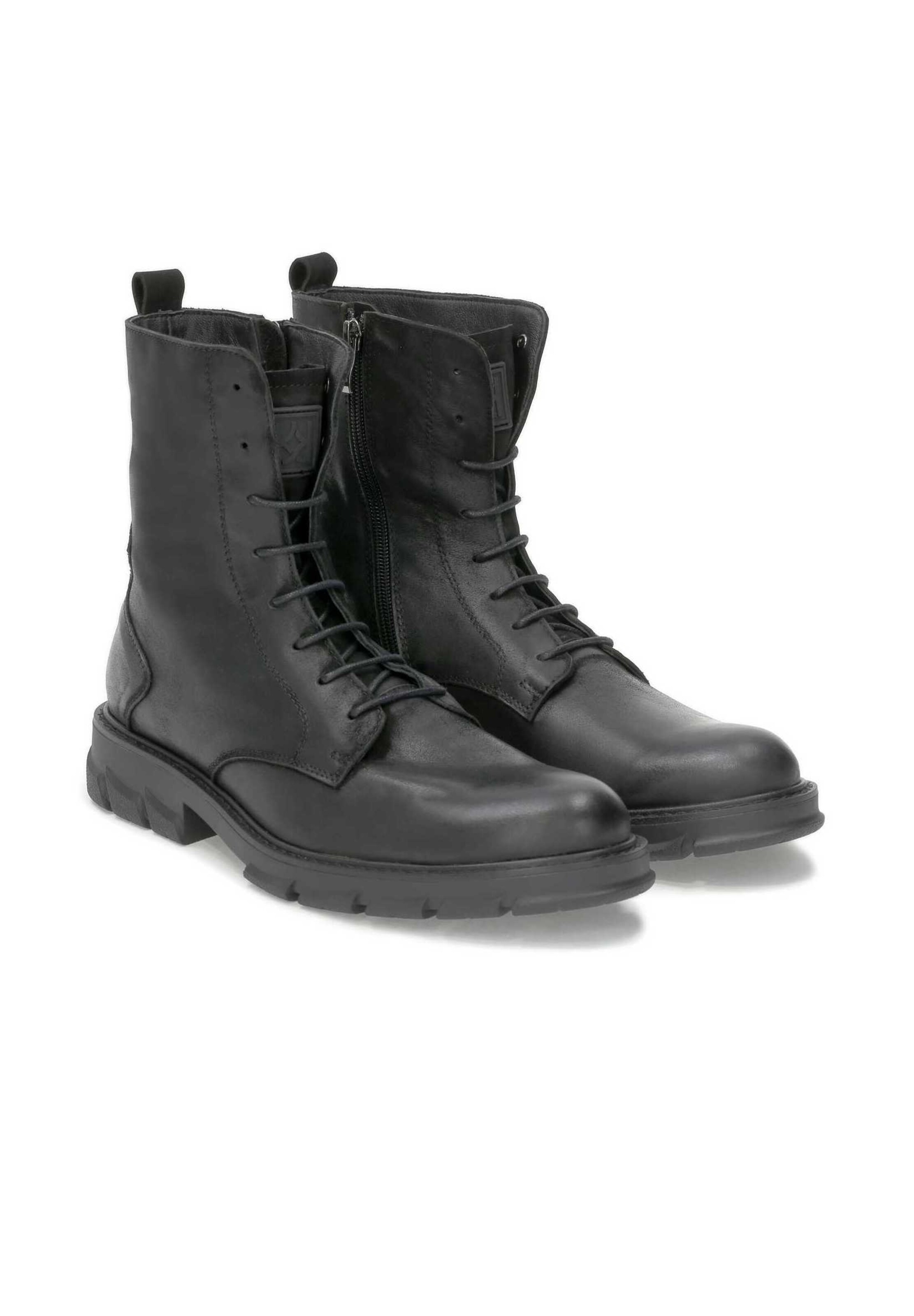 Kazar Lace-up boots in Black
