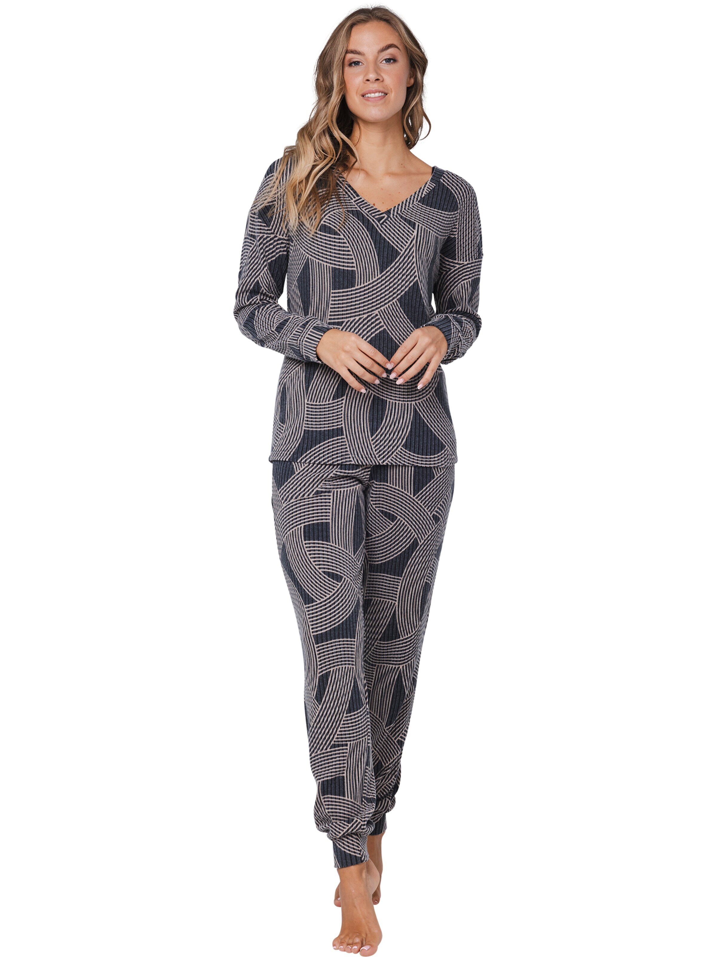 Pastunette Pyjama in Zwart