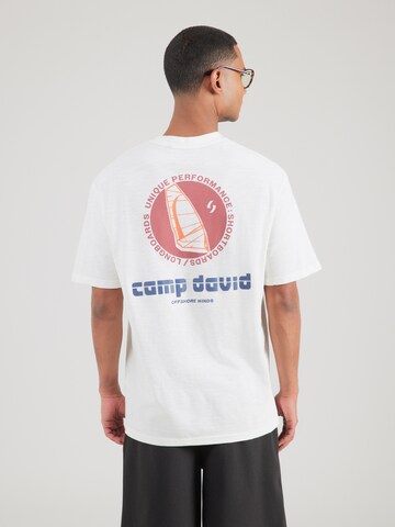 CAMP DAVID - Camiseta en beige: frente