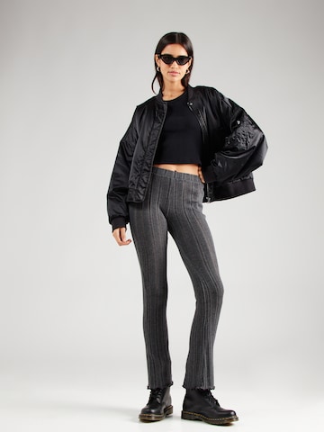 STUDIO SELECT - Slimfit Pantalón 'Anna' en gris