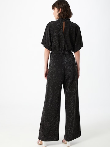 SISTERS POINT - Jumpsuit en negro