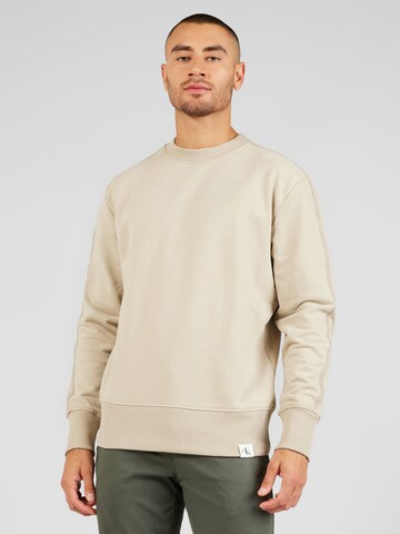 Calvin Klein Jeans Sweatshirt in Beige: front